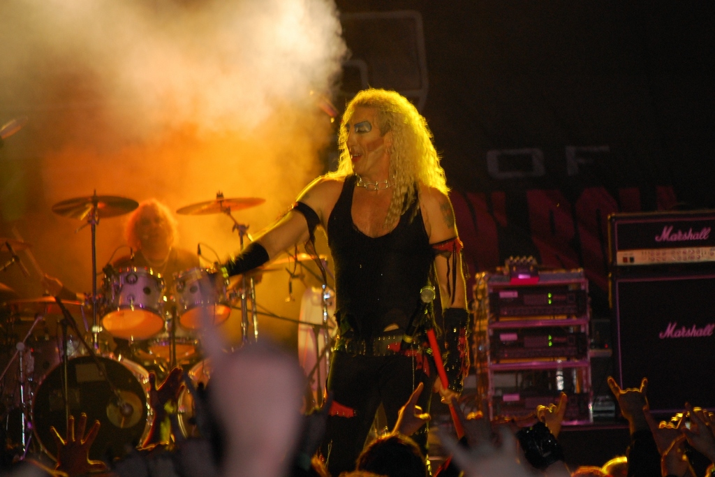 3 Twisted Sister 89.jpg